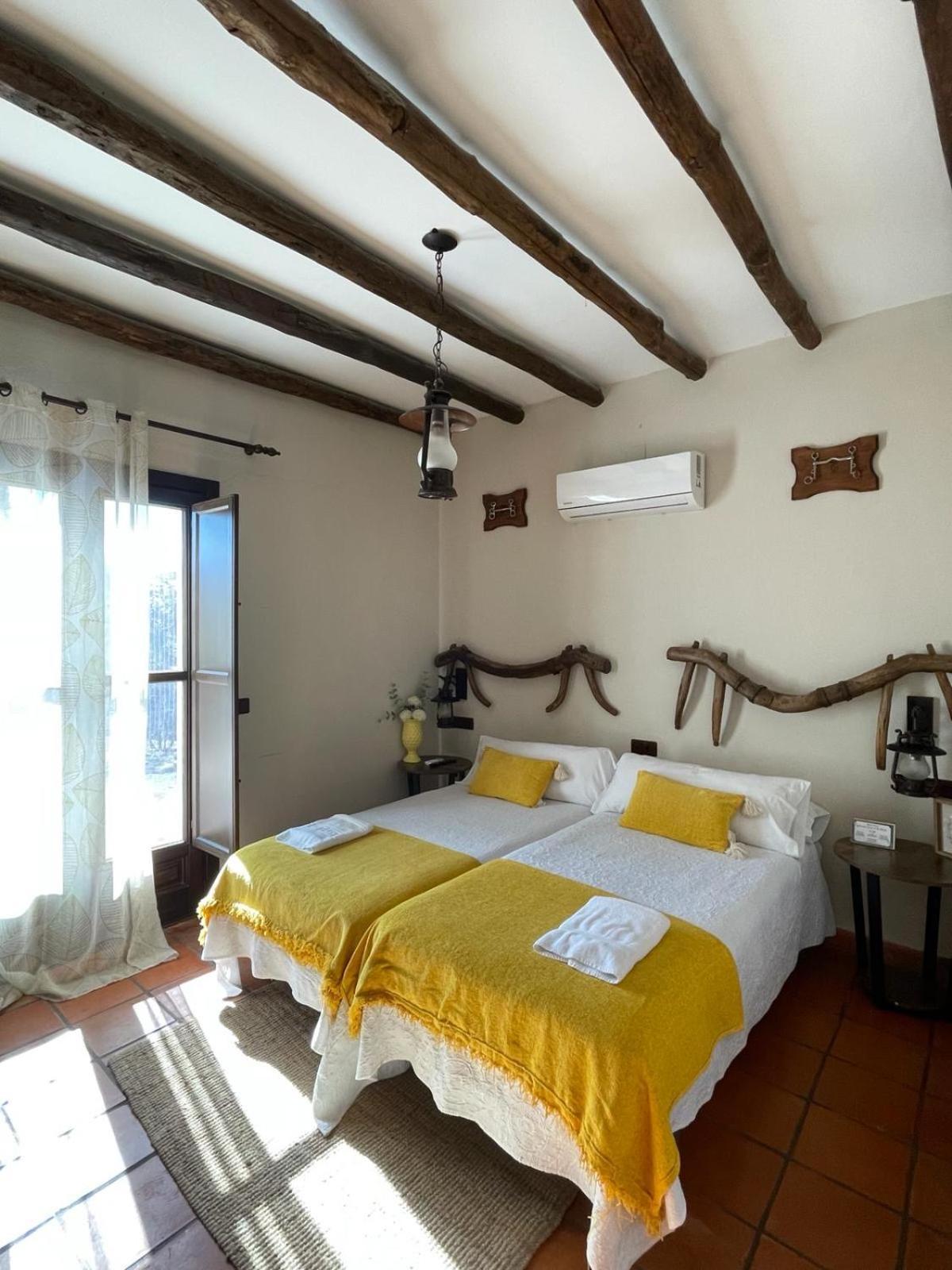 Hotel Rural Hacienda De รอนดา ภายนอก รูปภาพ
