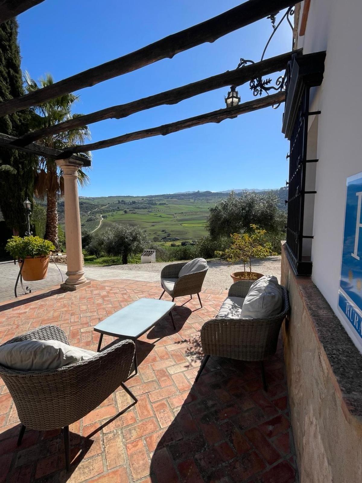 Hotel Rural Hacienda De รอนดา ภายนอก รูปภาพ